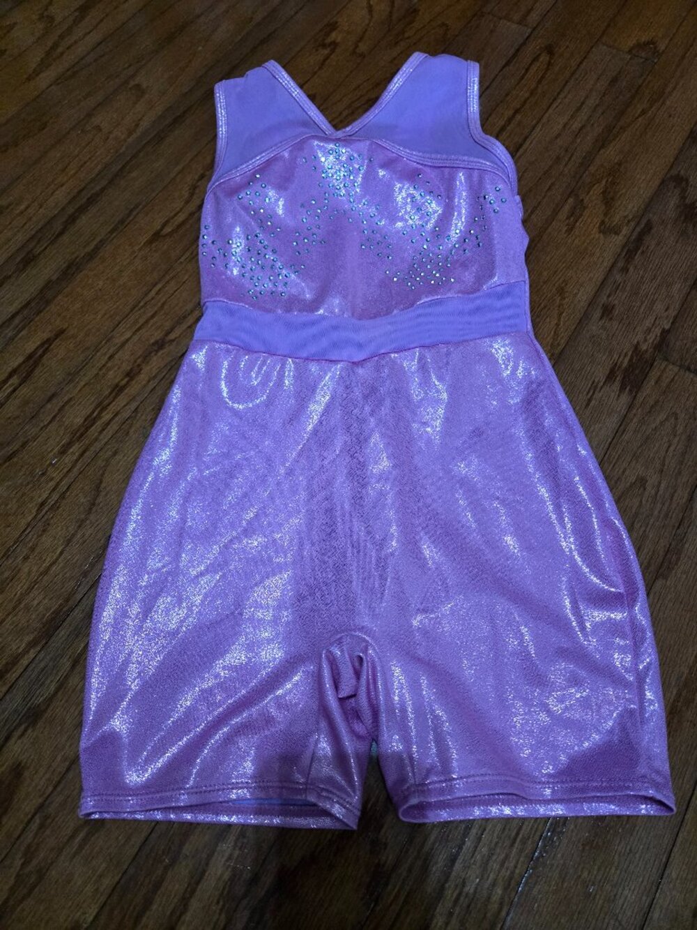 Girl 5 to 8 year old leotards. Ser of 6, new without tags.